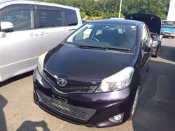 TOYOTA VITZ 2018 1