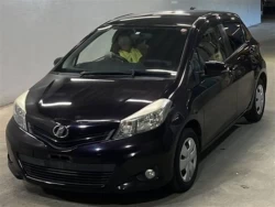 TOYOTA VITZ 2018 18